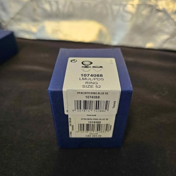Swarovski Blue Hyacinth Ring Size 52 - Picture 4 of 4